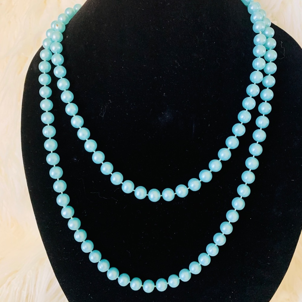 Blue beaded necklace 💙
